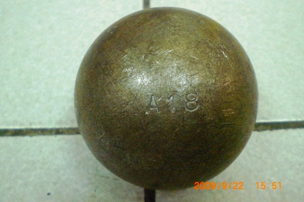 WD40-1.JPG 滾球的磨損與維護保養WD40-1.JPG