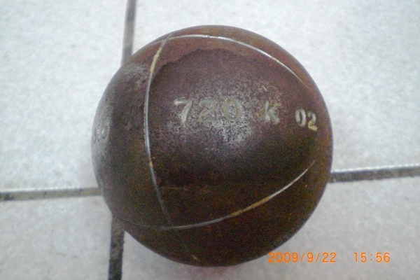 WD40-7.JPG 滾球的磨損與維護保養WD40-7.JPG